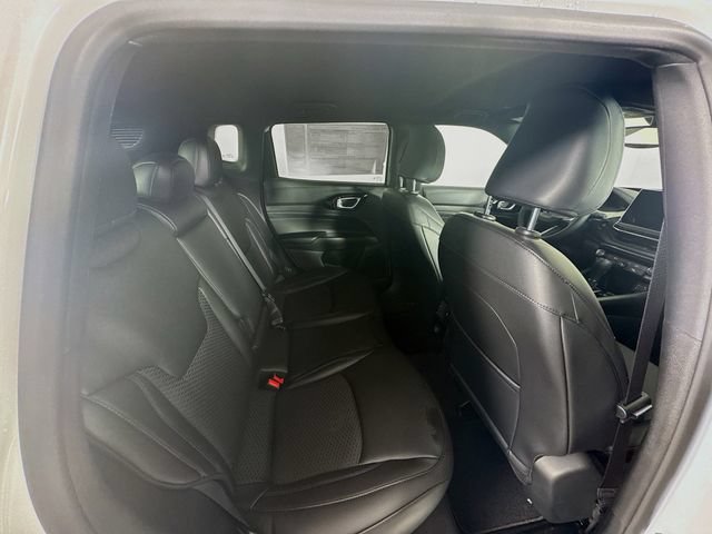 New 2026 Jeep Compass Latitude AWD/4WD image 26