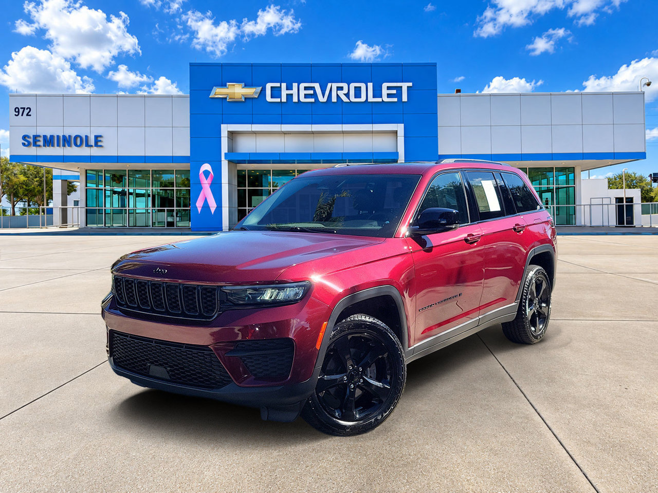 Used 2023 Jeep Grand Cherokee Altitude AWD/4WD image 1
