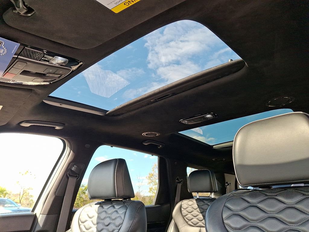Used 2022 Hyundai Palisade Calligraphy image 16