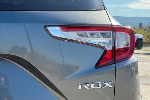Used 2025 Acura RDX w/ Technology Package AWD/4WD image 35