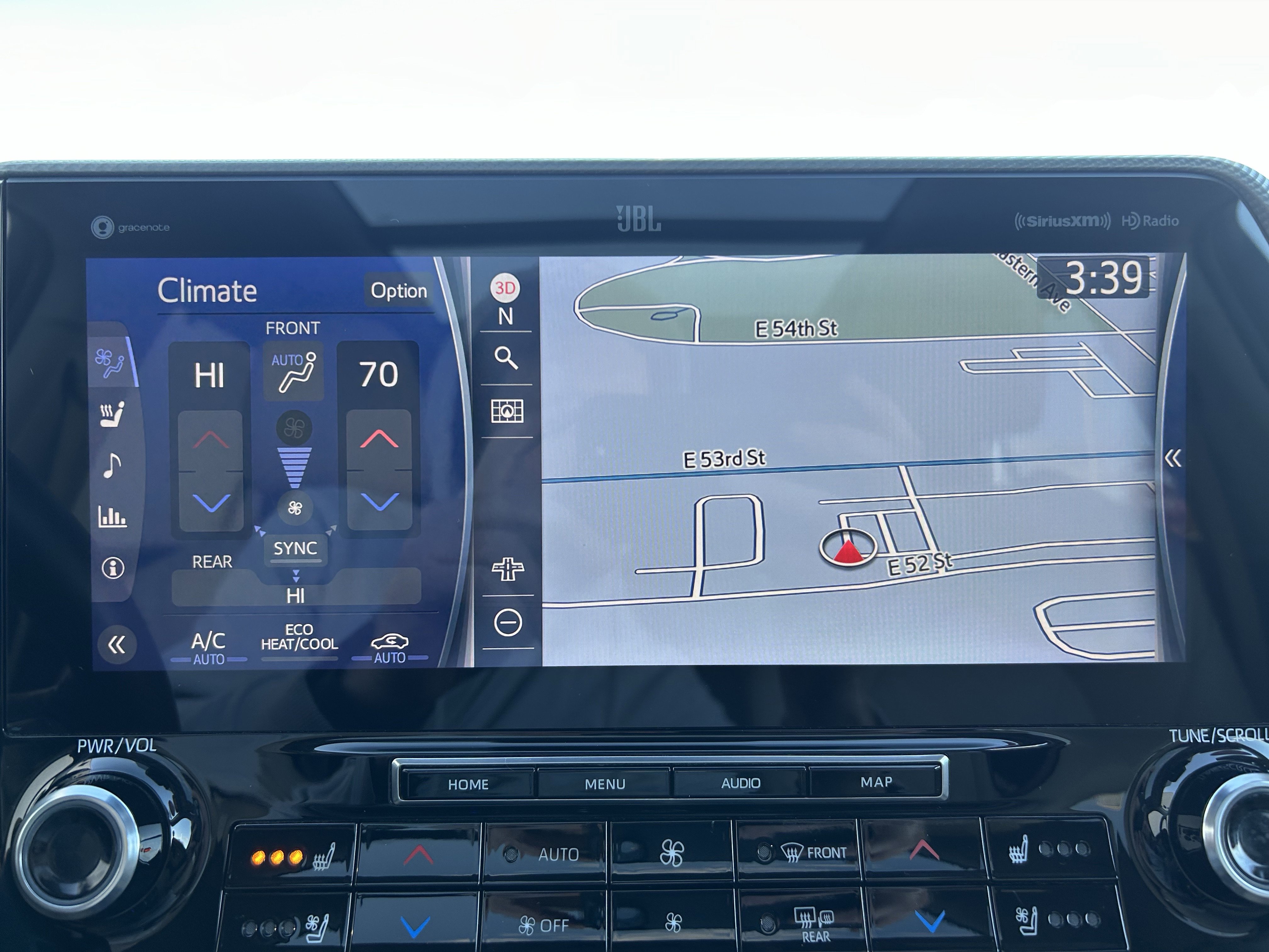 Certified 2021 Toyota Highlander Platinum image 30