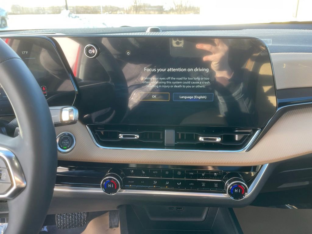 New 2026 Chevrolet Equinox ACTIV w/ Convenience Package III image 18