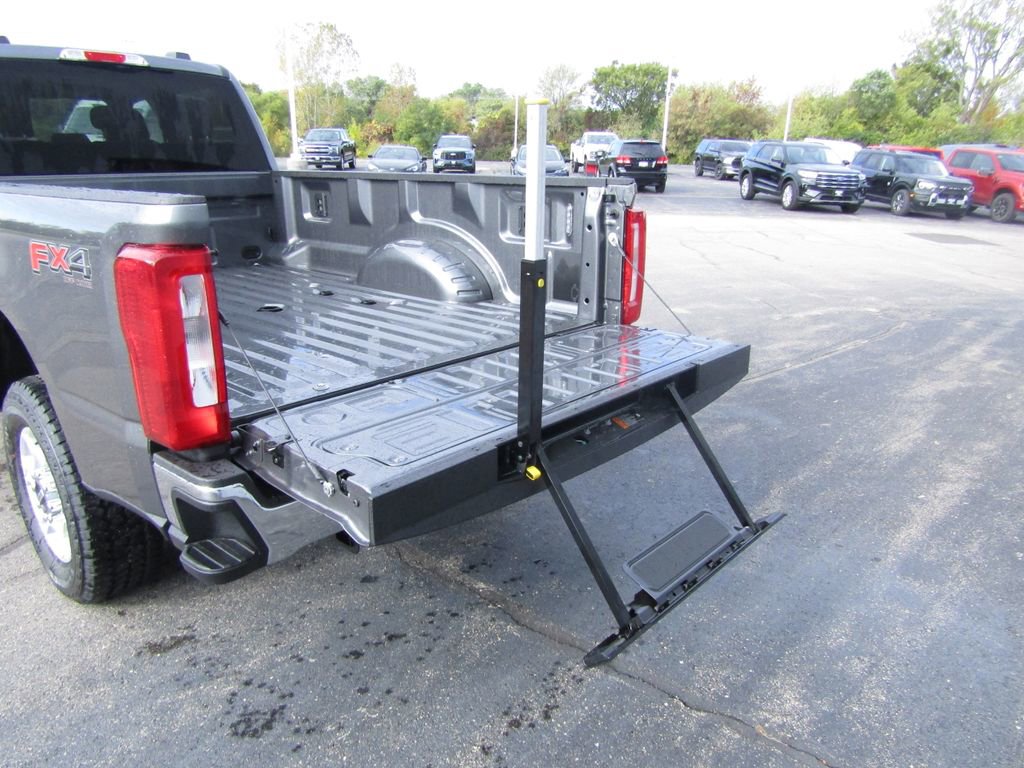 New 2026 Ford F250 XLT image 9