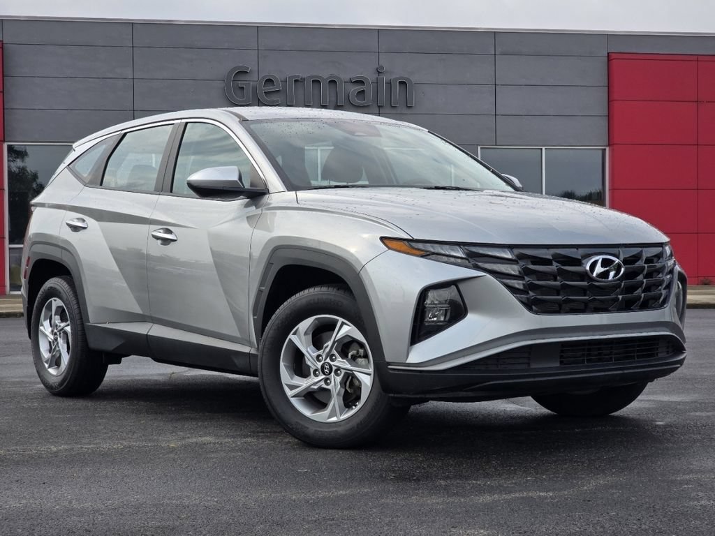 Used 2023 Hyundai Tucson SE AWD/4WD image 2