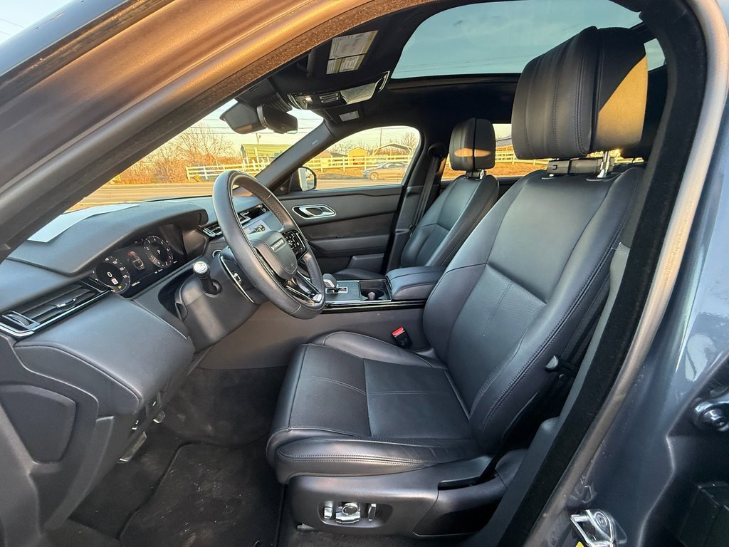 Used 2024 Land Rover Range Rover Velar Dynamic HSE image 11