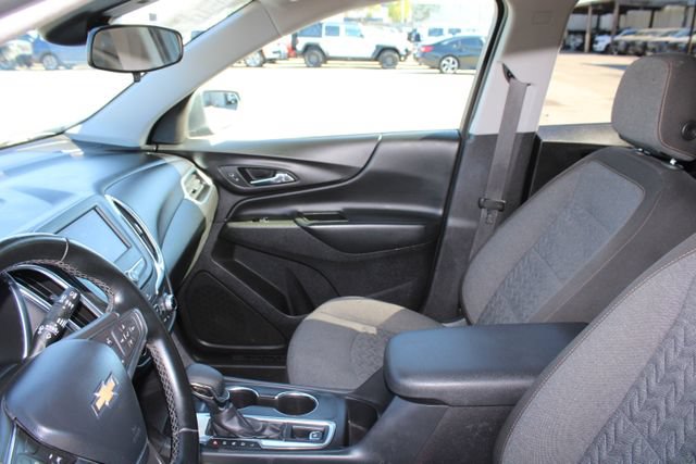 Used 2024 Chevrolet Equinox LT AWD/4WD image 35
