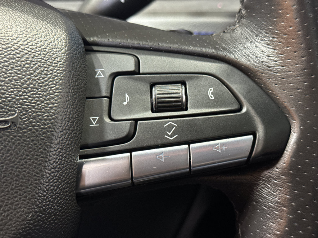 Used 2024 Cadillac XT4 Sport AWD/4WD image 25