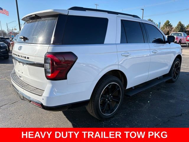 Used 2023 Ford Expedition Limited image 6