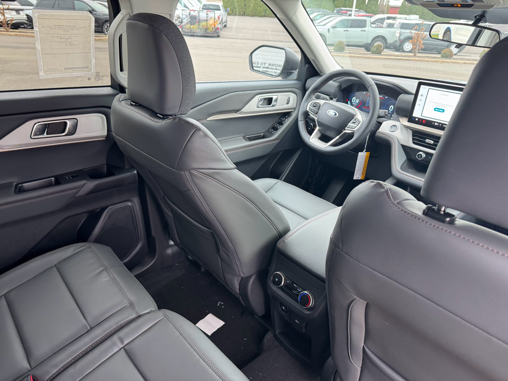 New 2026 Ford Explorer Active w/ Active Comfort Package image 18