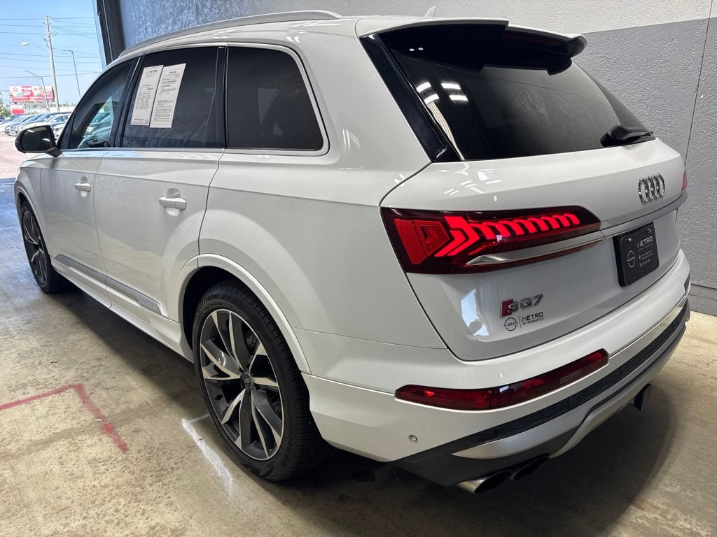 Used 2021 Audi SQ7 Premium Plus AWD/4WD image 7