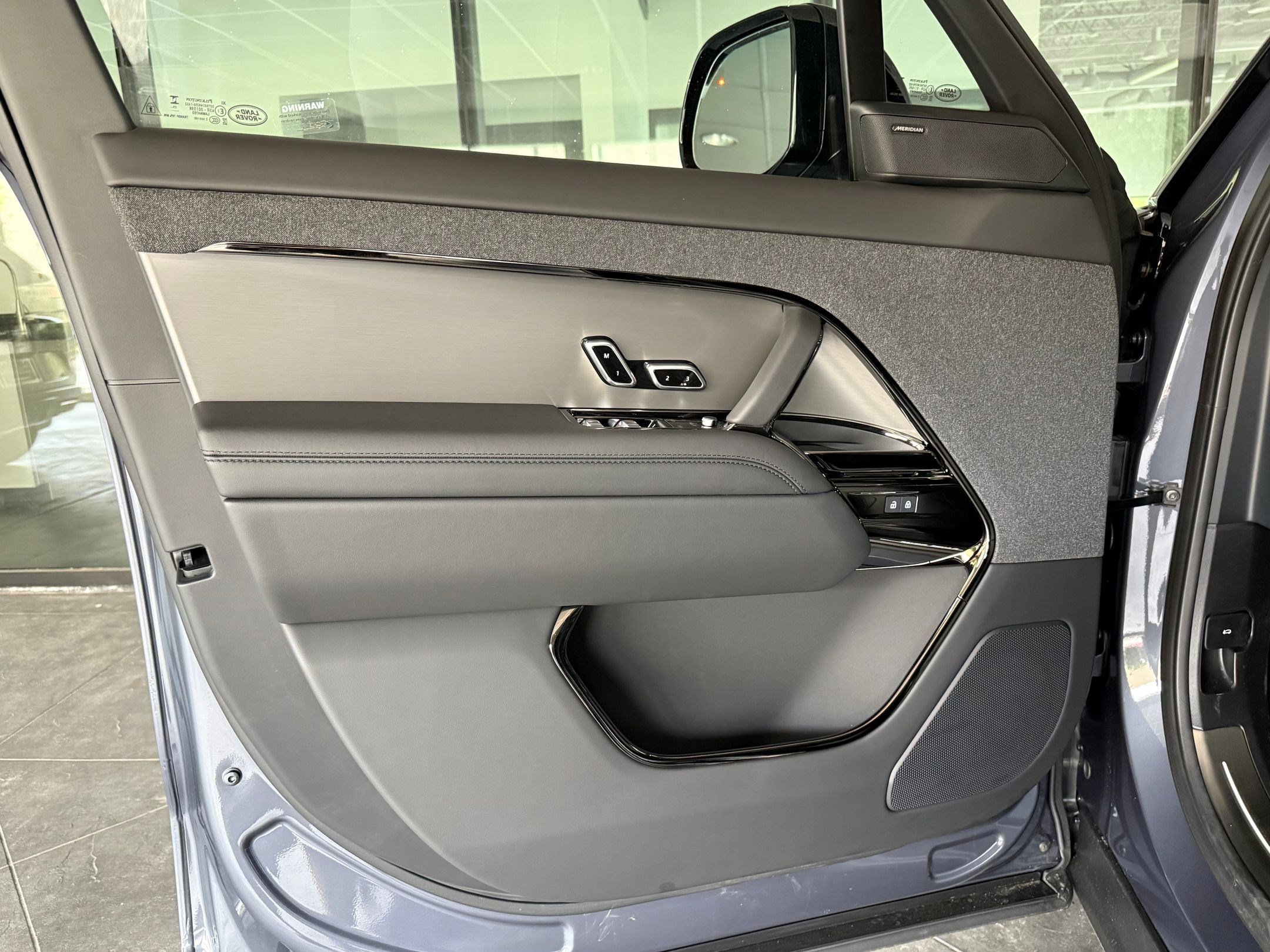 New 2026 Land Rover Range Rover Sport Dynamic SE AWD/4WD image 25