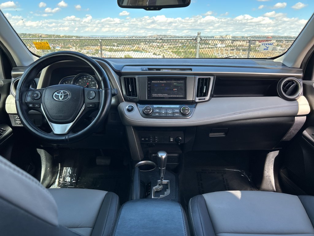 Used 2014 Toyota RAV4 Limited AWD/4WD image 6