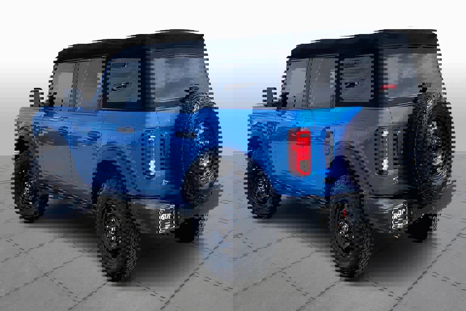 Used 2023 Ford Bronco Black Diamond image 11