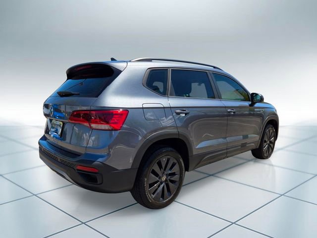 Used 2022 Volkswagen Taos S w/ IQ Drive S Package FWD image 5