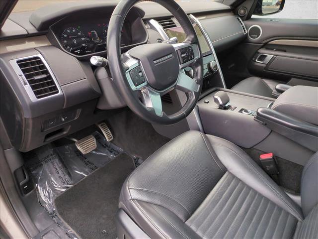 Used 2021 Land Rover Discovery S R-Dynamic image 10