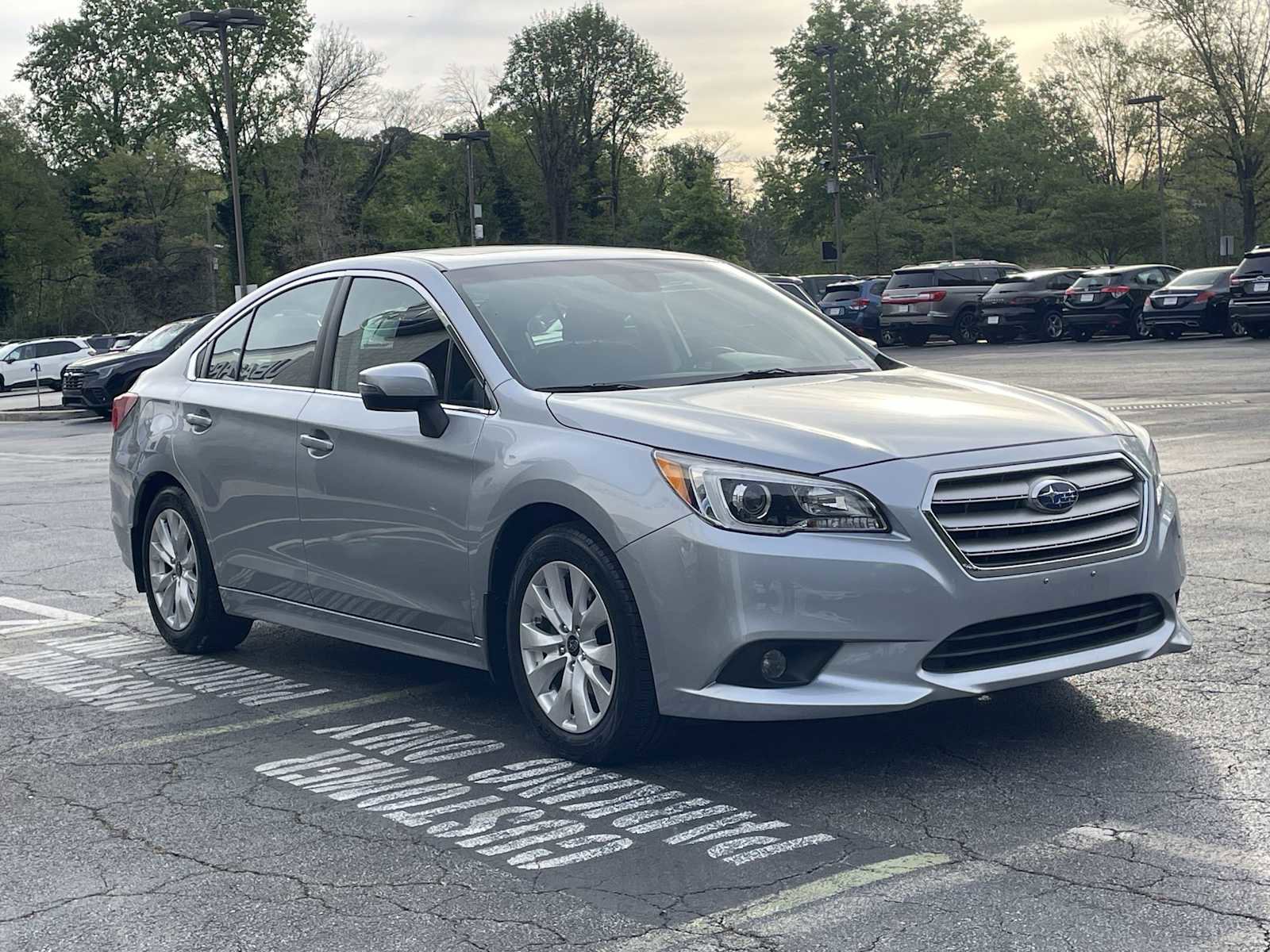 Used 2017 Subaru Legacy 2.5i Premium image 5