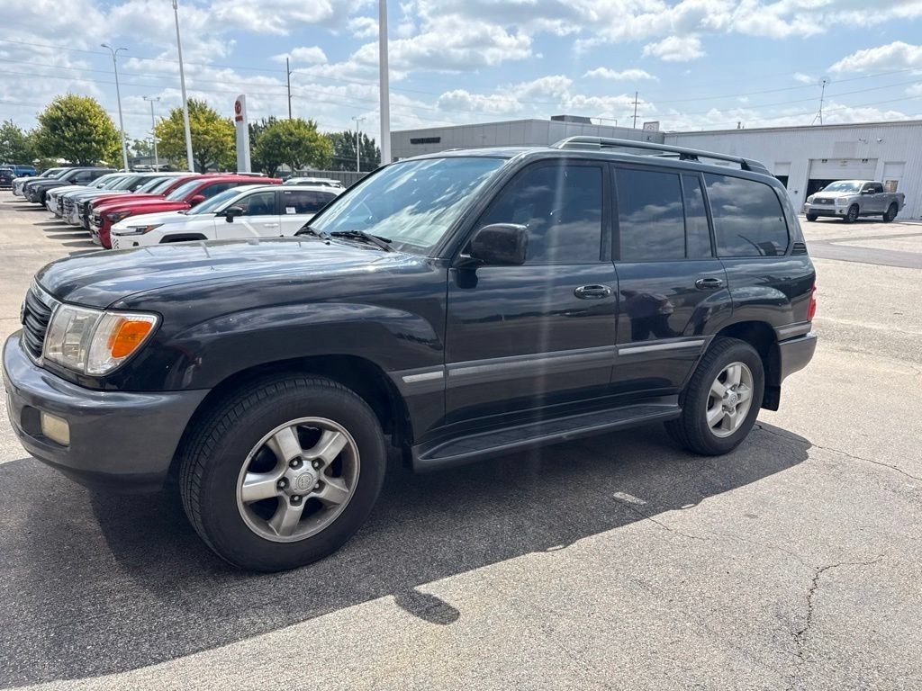 Used 2004 Toyota Land Cruiser AWD/4WD image 8
