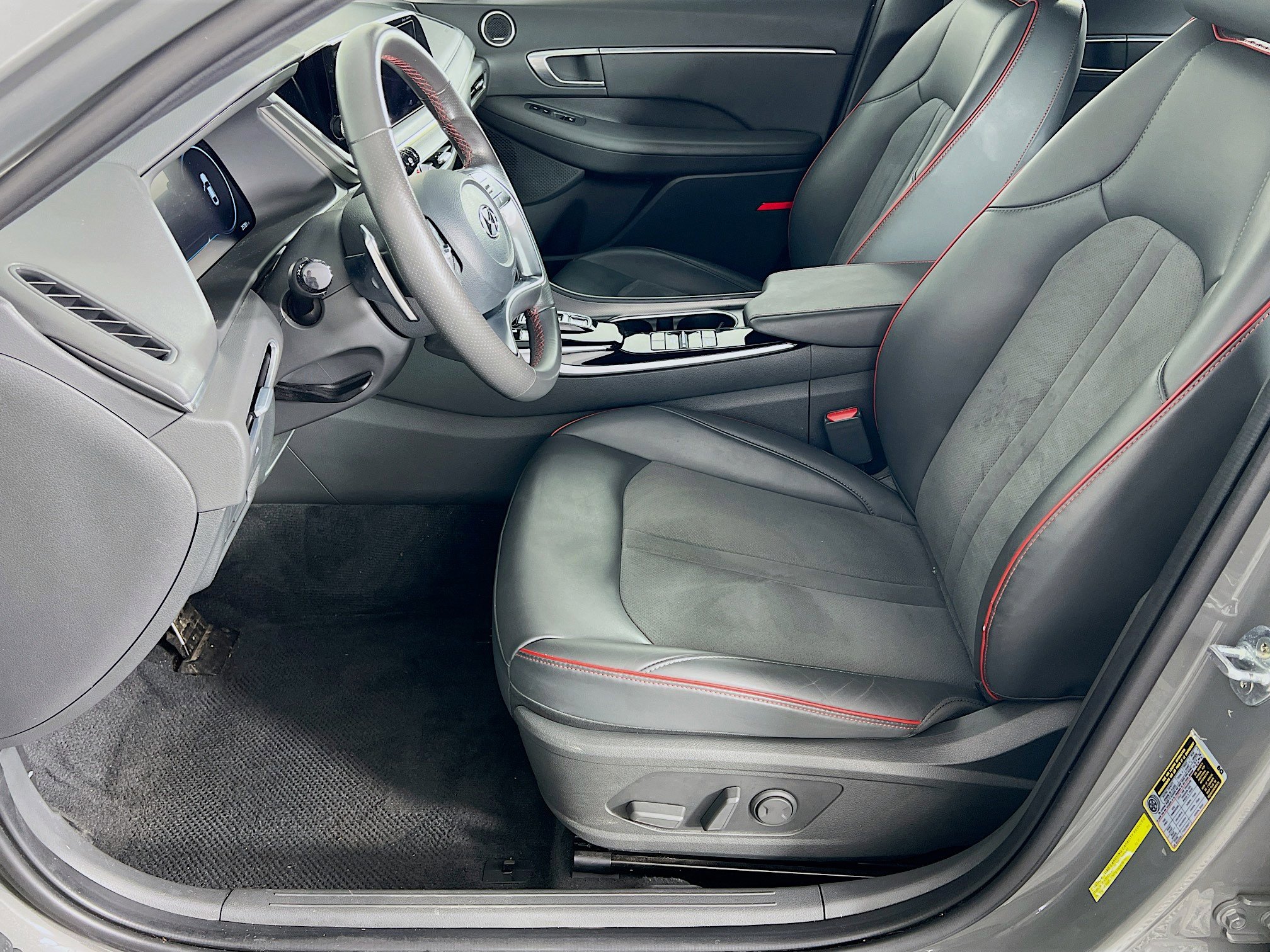 Used 2022 Hyundai Sonata SEL Plus image 3