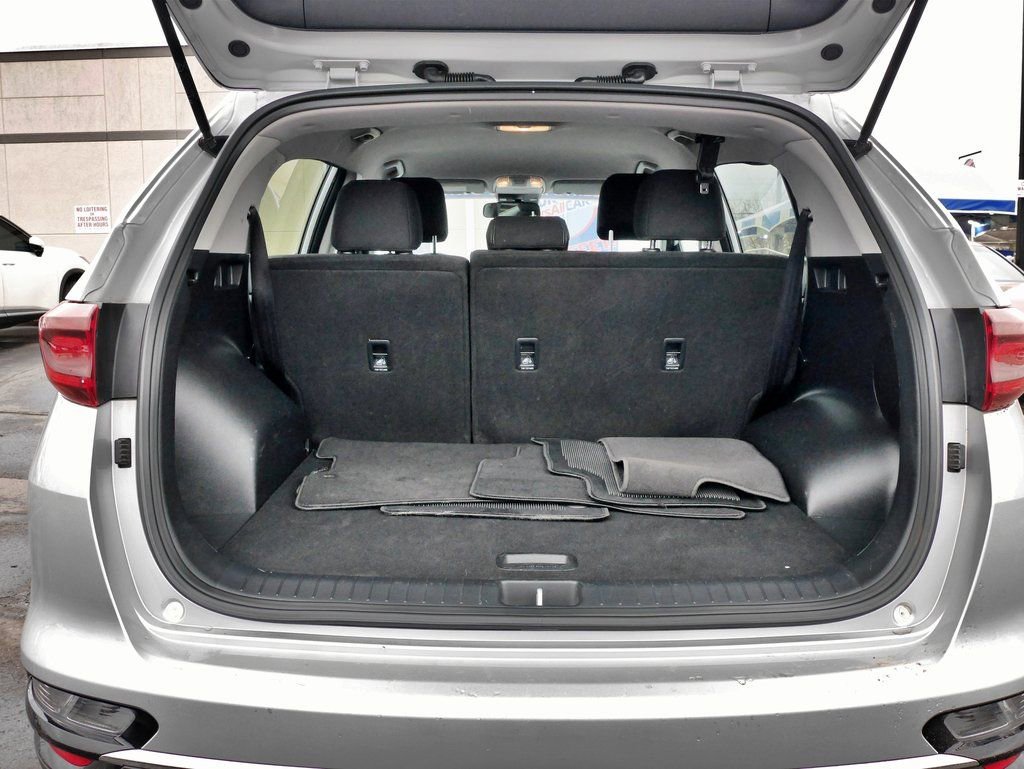 Used 2020 Kia Sportage LX w/ LX Popular Package image 16