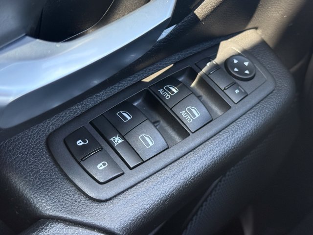 Used 2022 RAM 1500 Big Horn AWD/4WD image 23