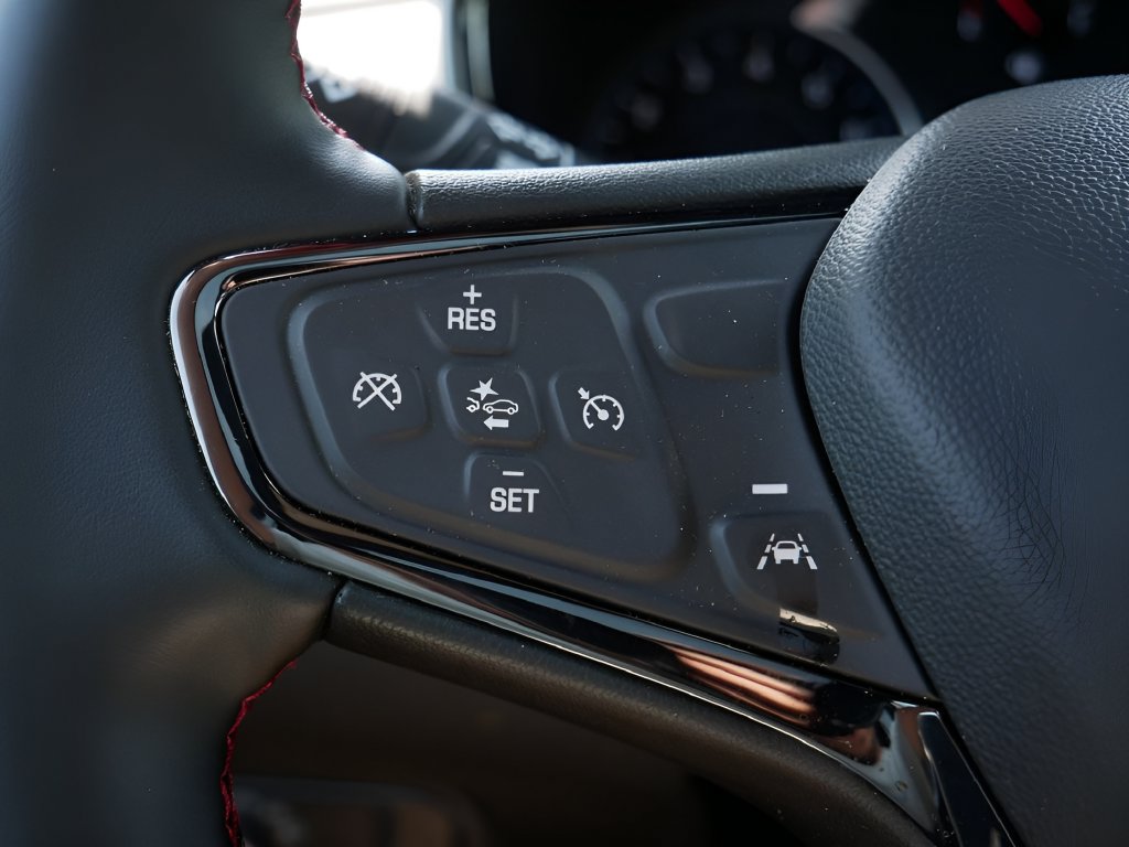 Used 2024 Chevrolet Equinox RS AWD/4WD image 19