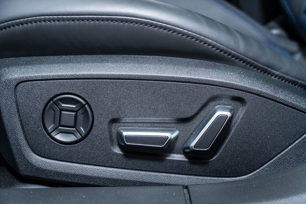 Certified 2025 Audi RS 7 performance Sportback AWD/4WD image 27