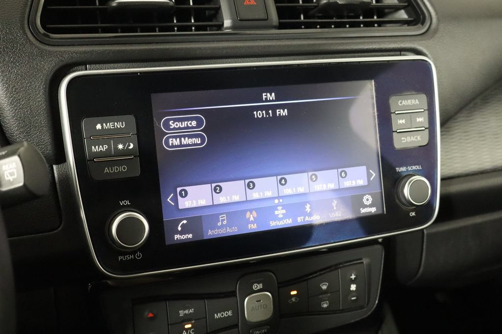 Used 2021 Nissan Leaf SV w/ SV Technology Package FWD image 27