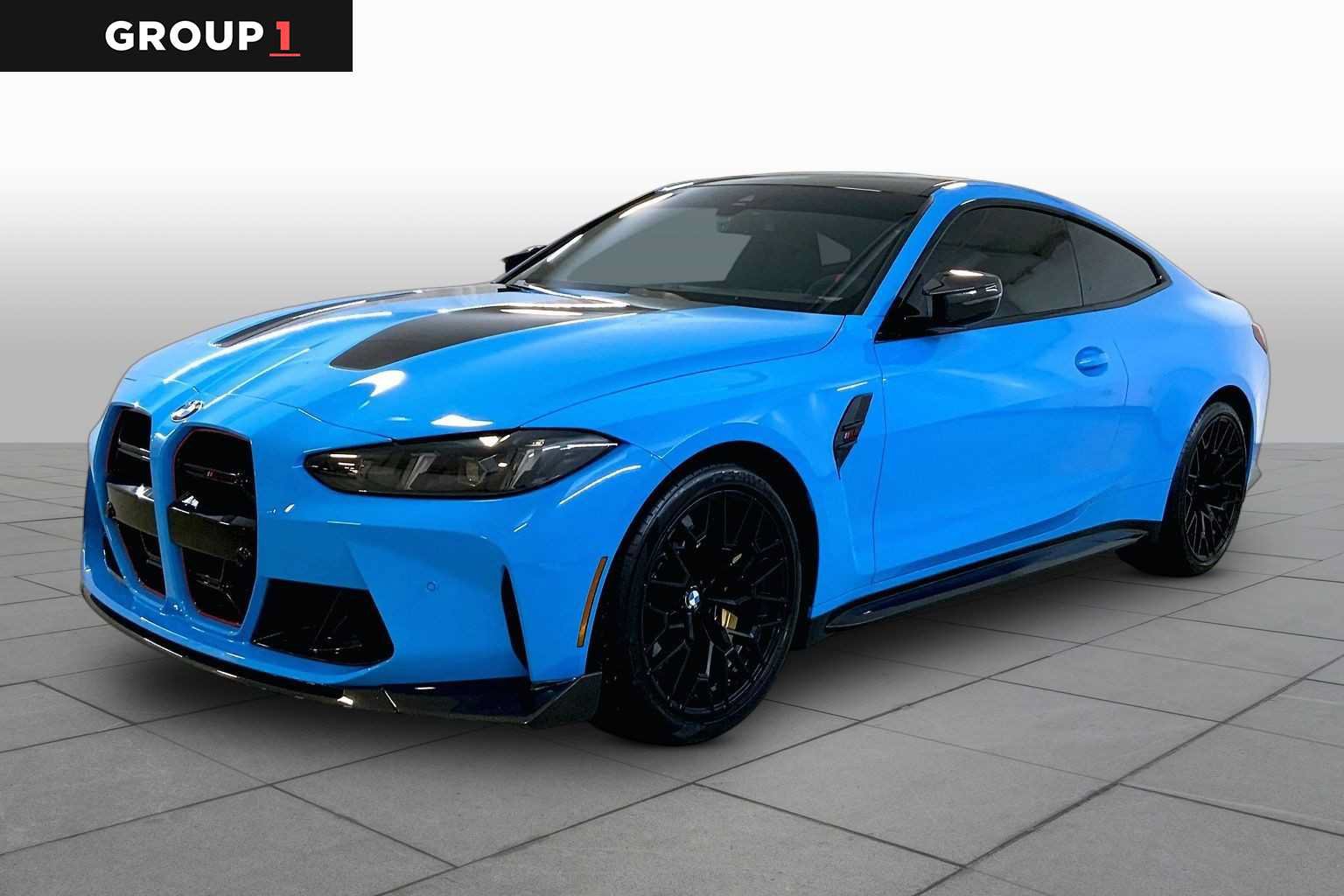 Used 2025 BMW M4 CS AWD/4WD image 1