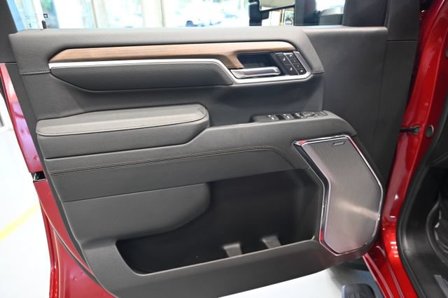 New 2026 Chevrolet Silverado 2500 High Country w/ High Country Premium Package AWD/4WD image 28