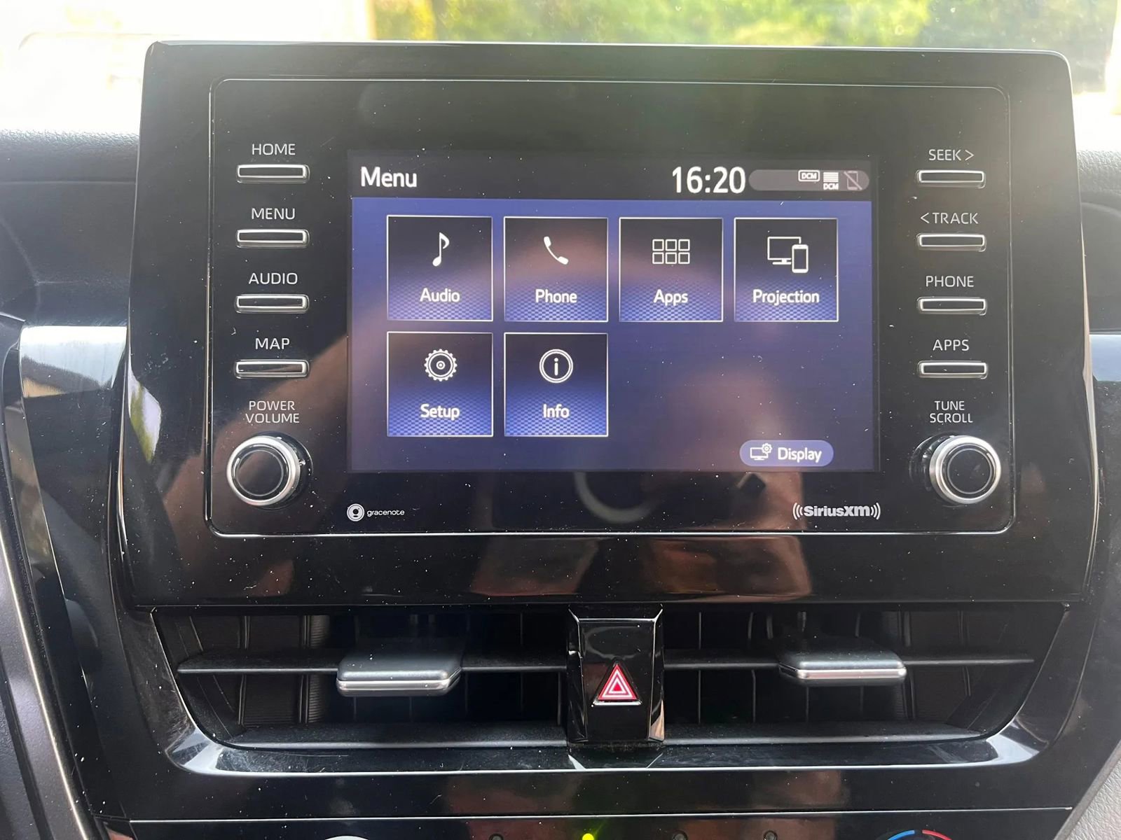 Used 2021 Toyota Camry LE FWD image 17