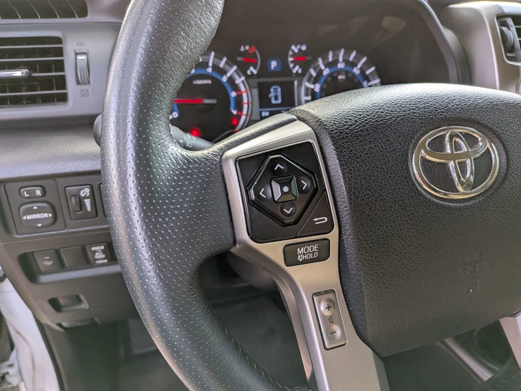 Used 2018 Toyota 4Runner SR5 image 16