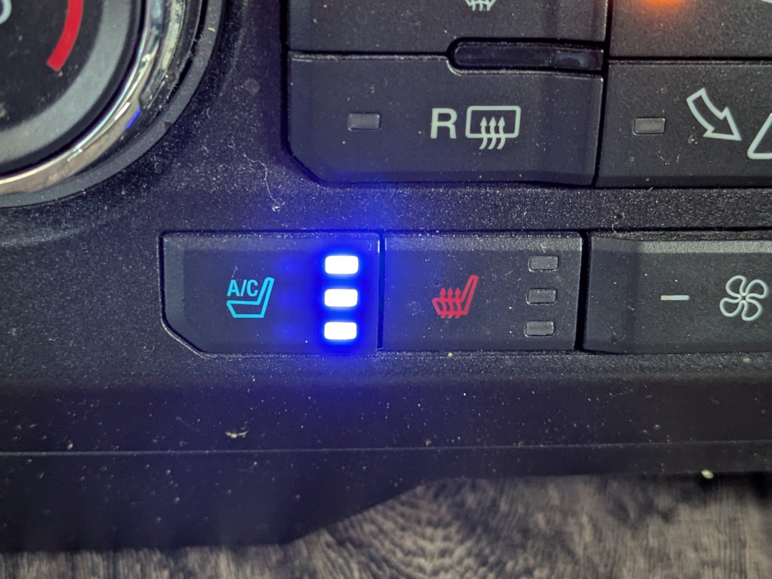 Used 2019 Ford F450 Lariat w/ Lariat Ultimate Package AWD/4WD image 25