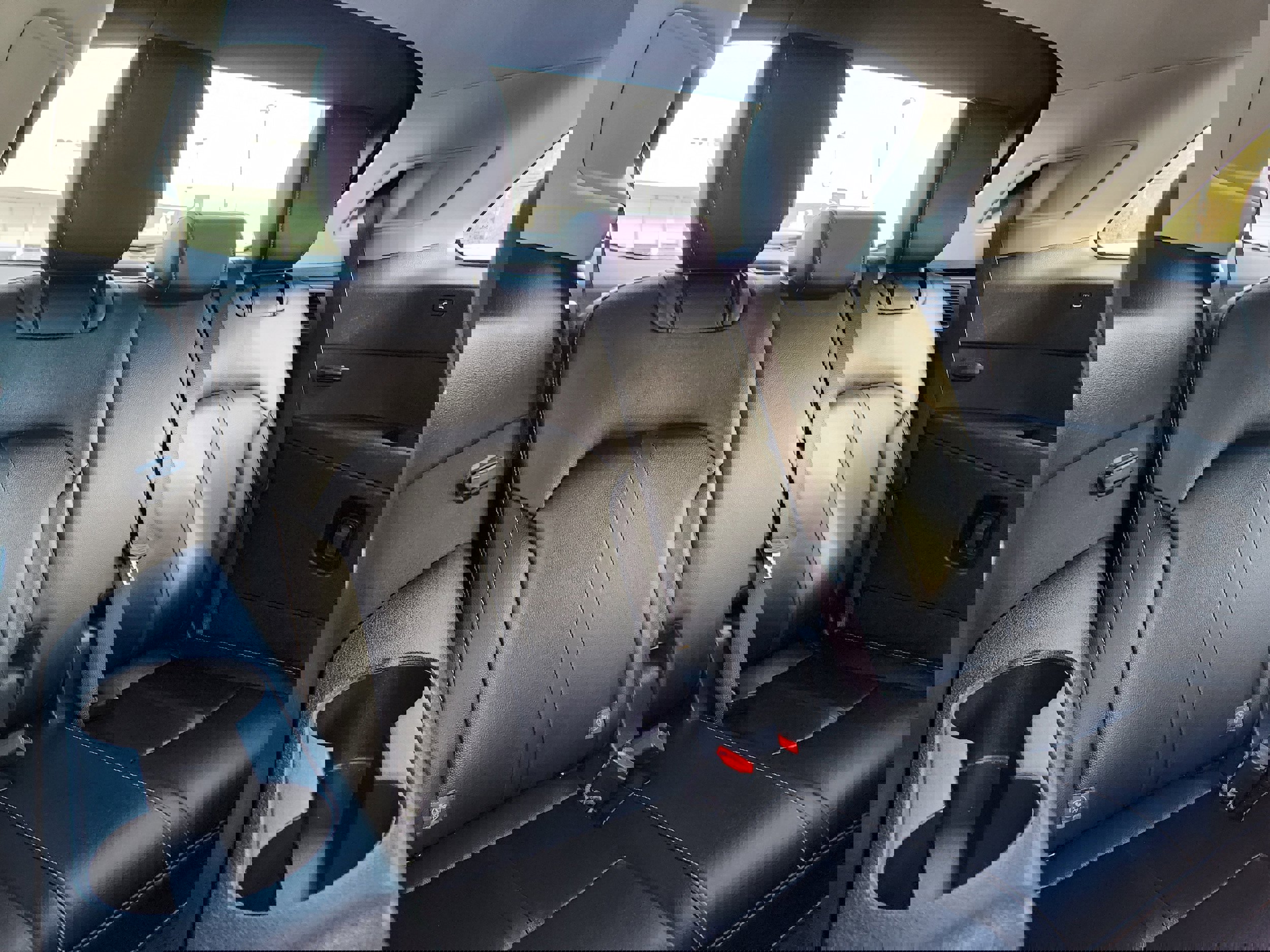 Certified 2024 MAZDA CX-90 3.3 Turbo w/ Preferred Plus image 16