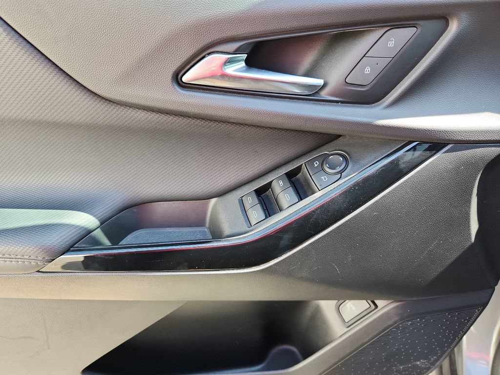 Used 2025 Chevrolet Equinox LT w/ Convenience Package II FWD image 18