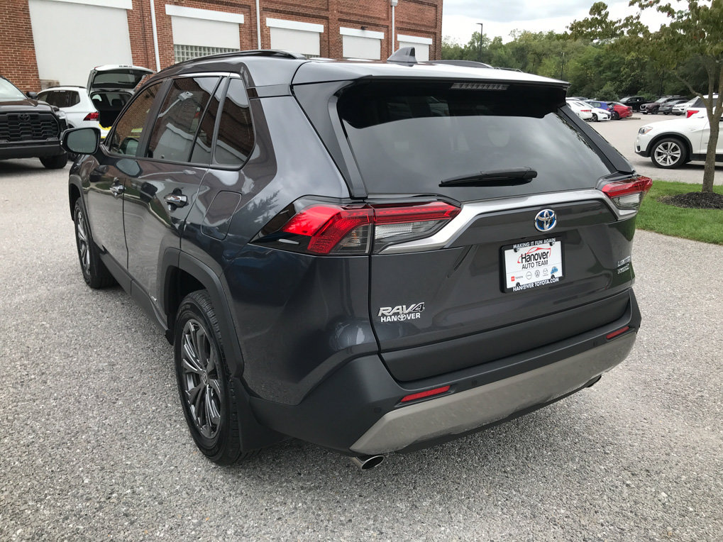 Certified 2024 Toyota RAV4 Limited w/ Advanced Technology Package AWD/4WD image 6