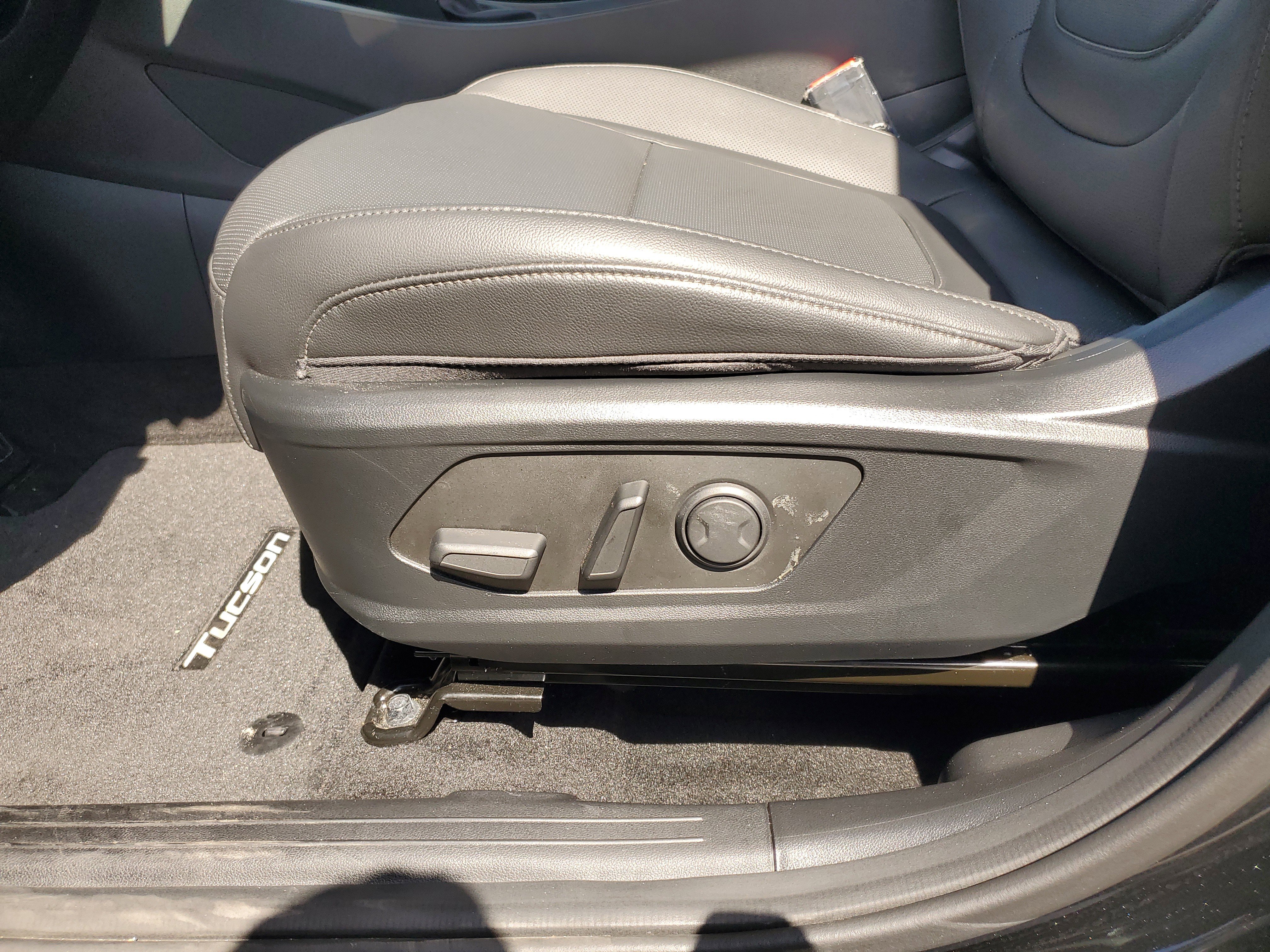 Used 2025 Hyundai Tucson XRT image 14