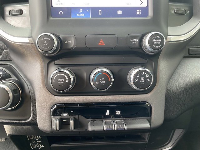 Used 2024 RAM 2500 Big Horn image 23