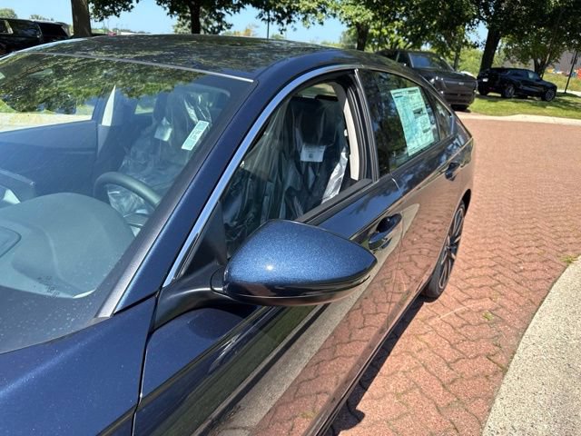 New 2026 Honda Accord Touring image 5