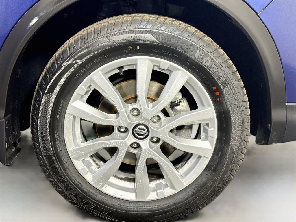 Used 2020 Nissan Rogue Sport S w/ Appearance Package FWD image 30
