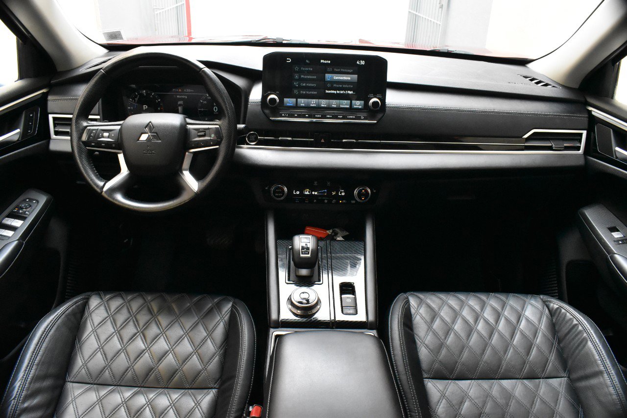 Used 2022 Mitsubishi Outlander SEL image 25