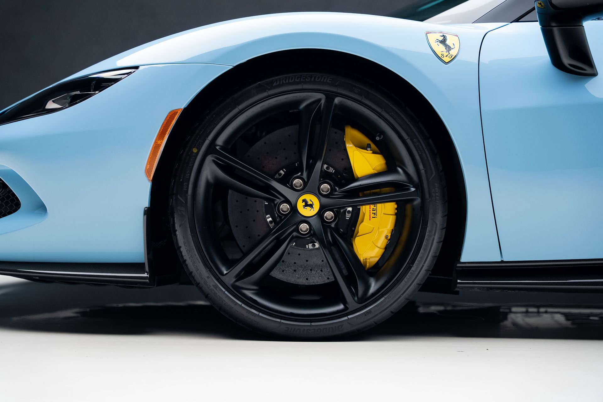 Used 2025 Ferrari 296 GTB RWD image 19