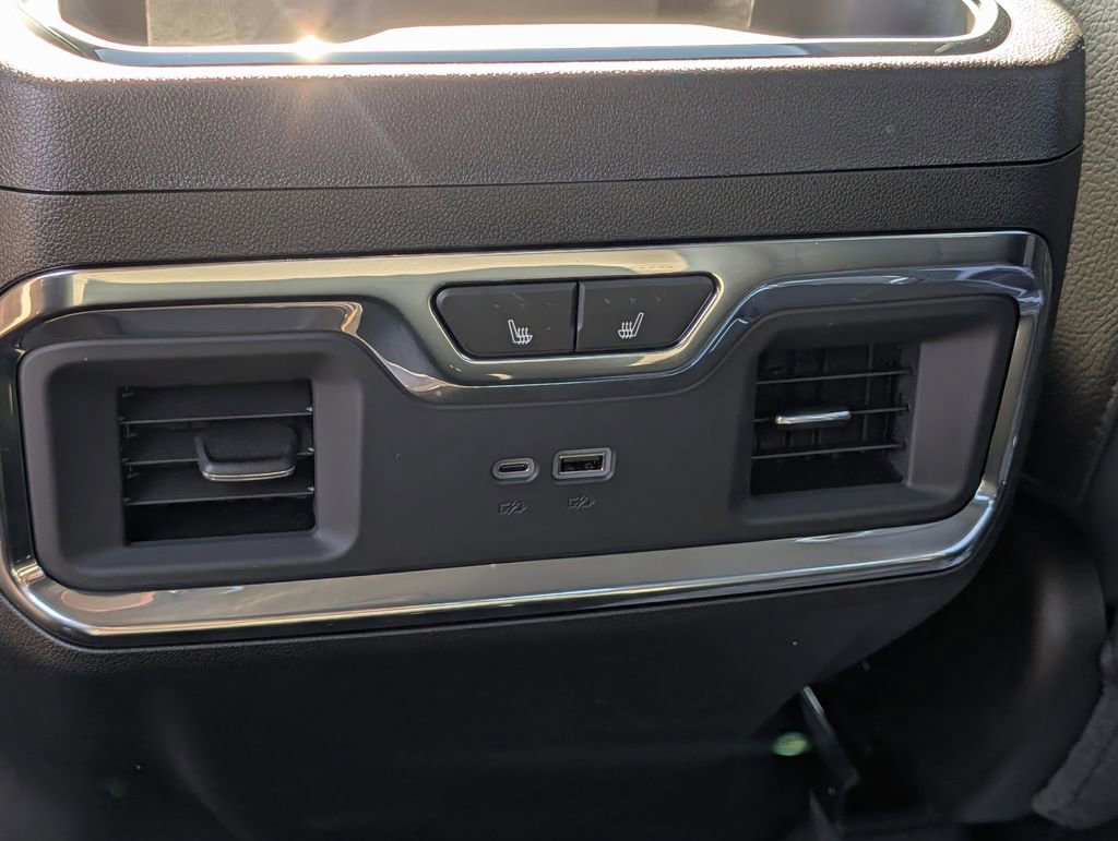 New 2026 GMC Sierra 1500 Denali w/ Denali Reserve Package image 37