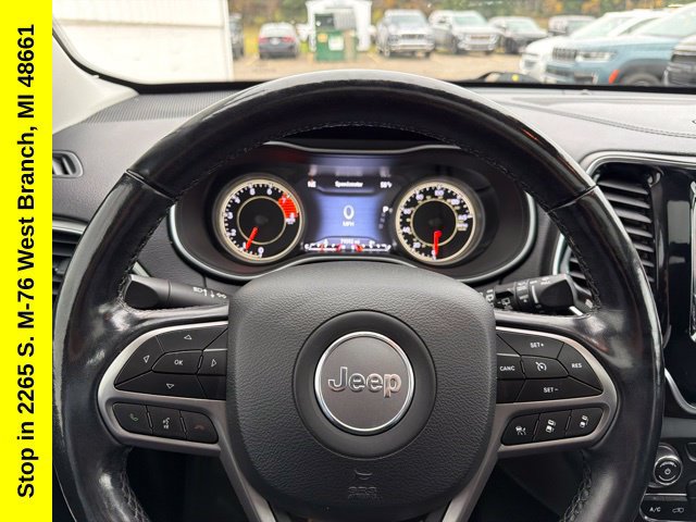 Used 2021 Jeep Cherokee Limited w/ Trailer Tow Group AWD/4WD image 34