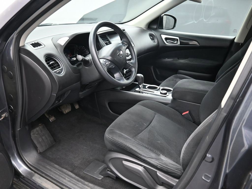 Used 2013 Nissan Pathfinder S image 10