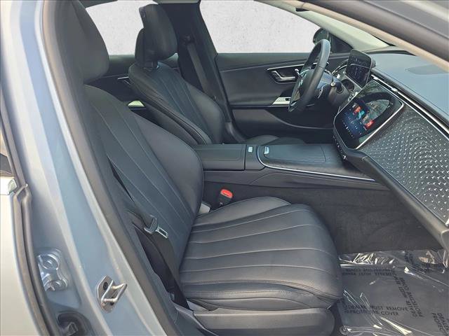 Used 2025 Mercedes-Benz E 450 4MATIC Sedan image 10