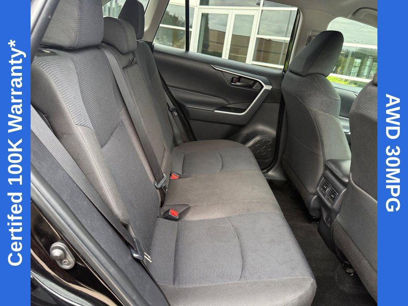Used 2025 Toyota RAV4 LE AWD/4WD image 12