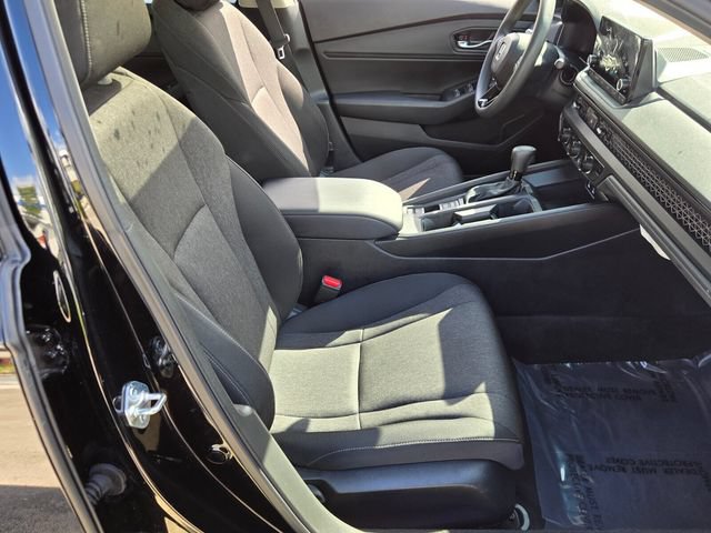 Used 2025 Honda Accord SE image 14