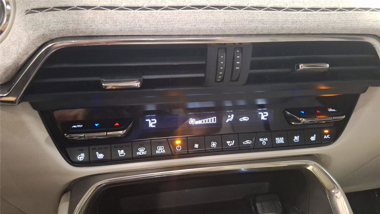 Used 2024 MAZDA CX-90 3.3 Turbo S w/ Premium Plus image 18