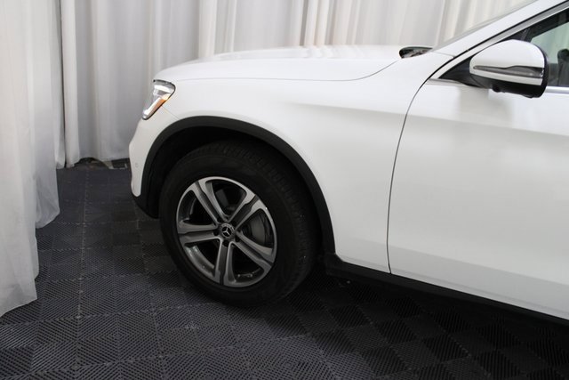 Used 2022 Mercedes-Benz GLC 300 4MATIC image 9