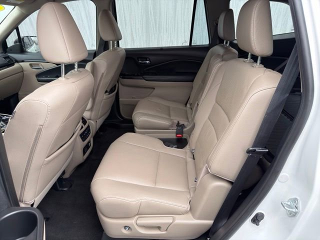 Used 2021 Honda Pilot Elite image 24